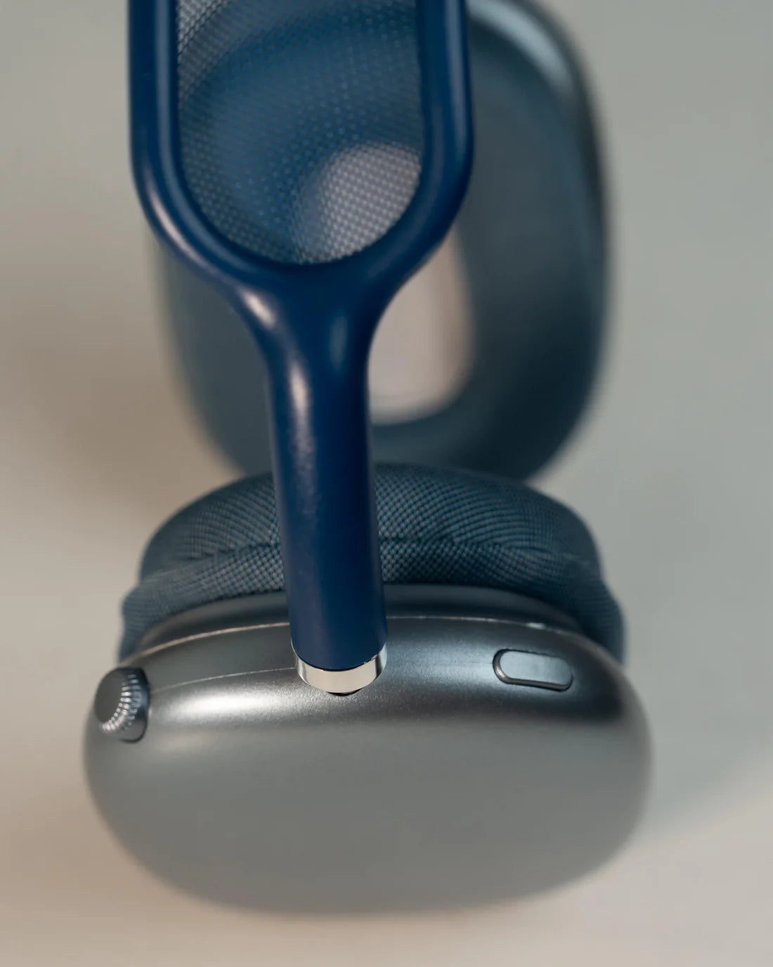 AirPods Max™ 2 – Wireless Over-Ear Headphones with Bluetooth 5.0, Active Noise Cancellation, Spatial Audio, 20H Battery Life, Fast Charging via USB-C, On-Device Controls, Built-in Mic | iOS & Android Compatible | Free Buds | 1 year Warranty