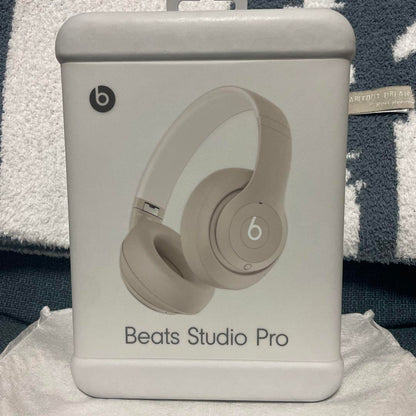 Beats Studio Pro – Wireless Noise Cancelling Headphones with USB-C Audio, Spatial Sound, 40H Battery Life, Fast Fuel Charging, Compatible with iOS & Android | Premium Design | 1-Year Warranty, 14-Day Easy Returns